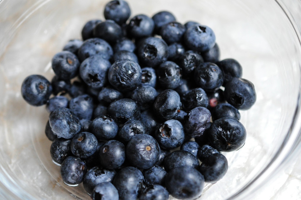 Sunday blueberries (1 of 1)